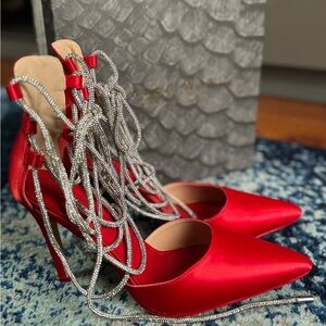 Azalea Wang| Sicily Red| Size 9